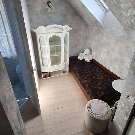 Guest House Krista Jurmala Ngoại thất bức ảnh